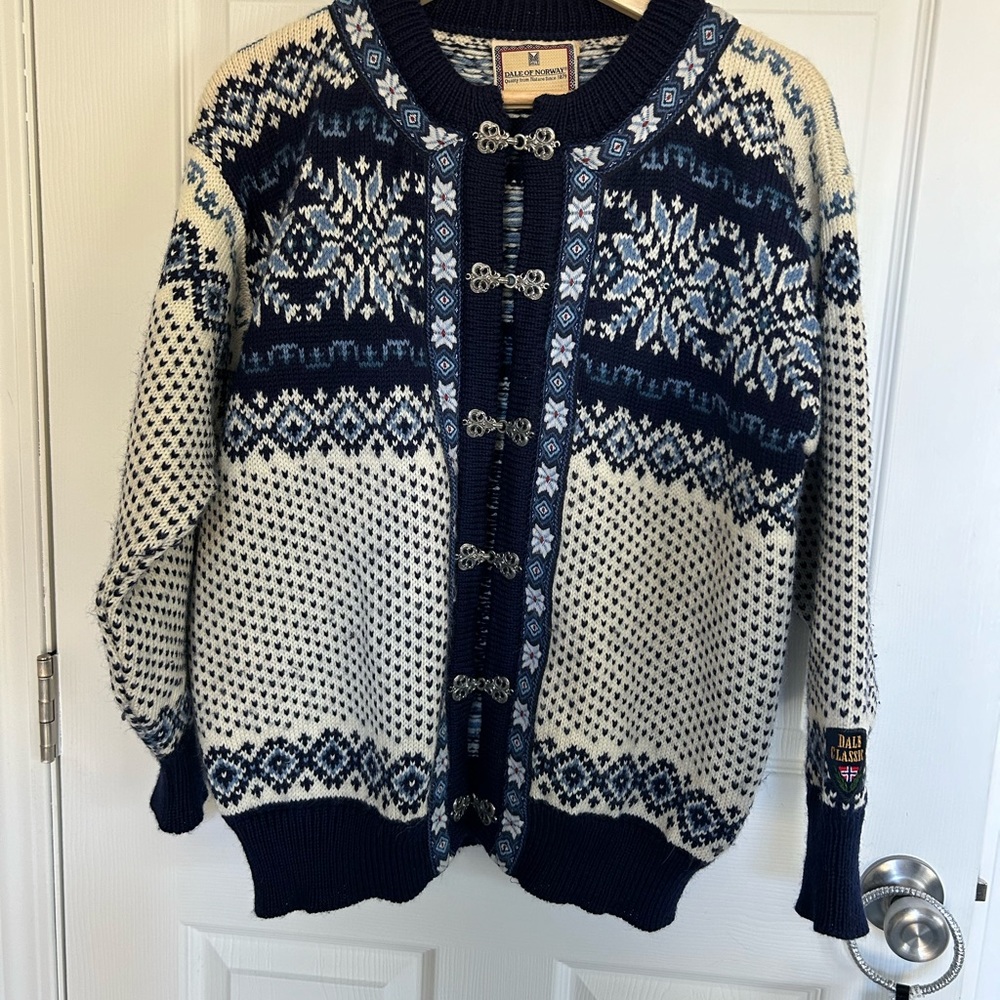 Dale all wool sweater in perfect condition